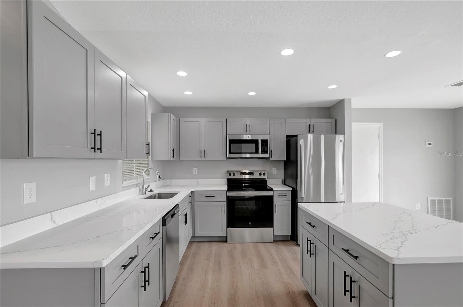 1713 CARNEGIE CIR — photo 10