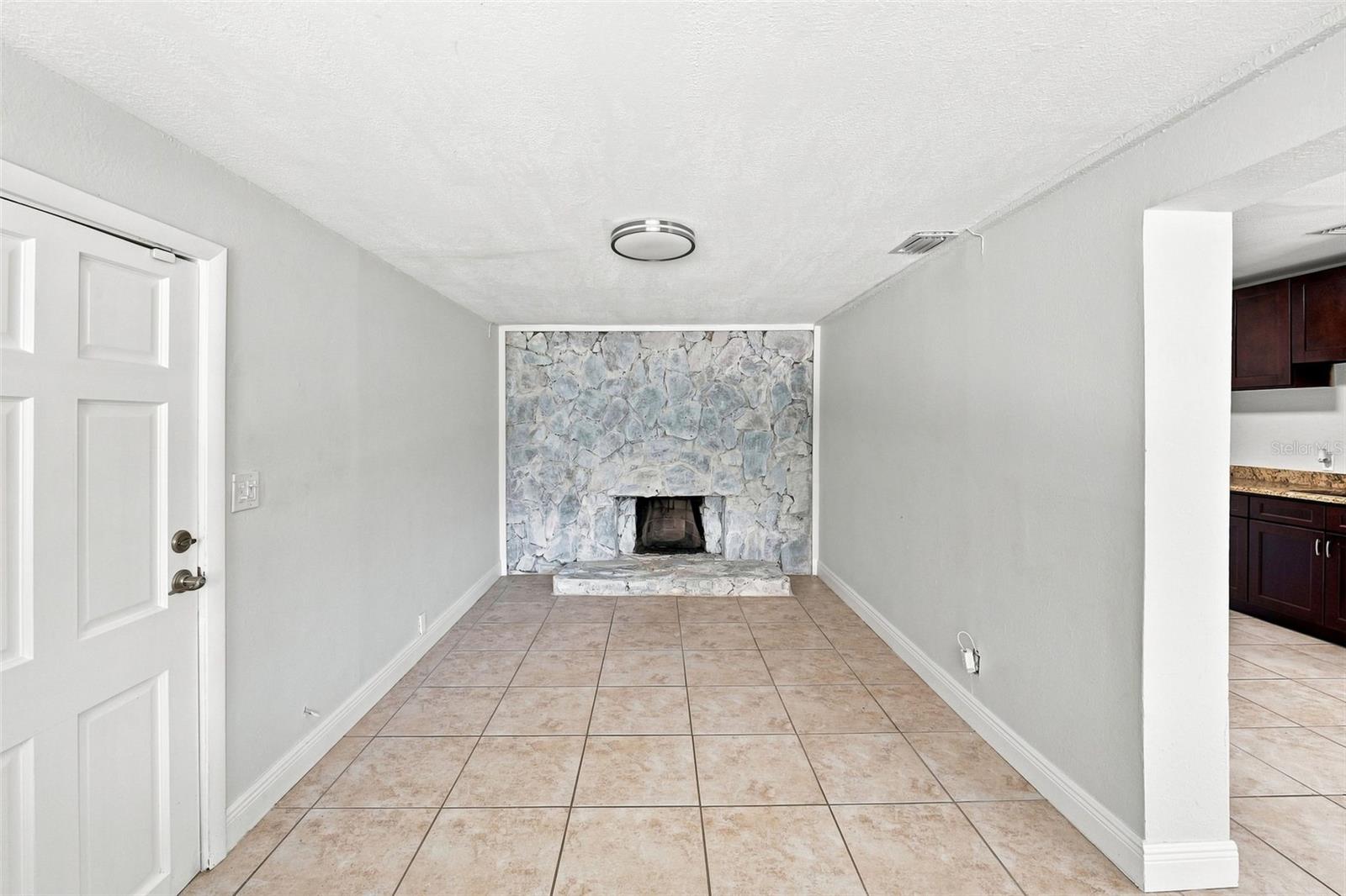 8326 ENDIVE AVE — photo 12