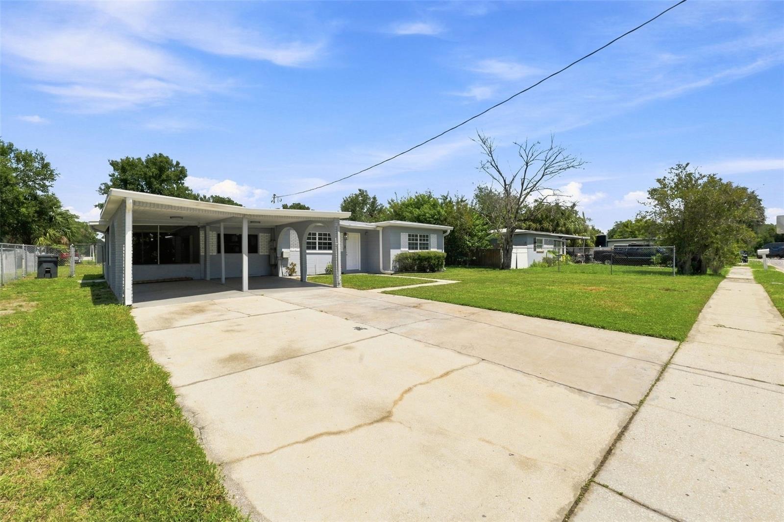 8326 ENDIVE AVE — photo 4