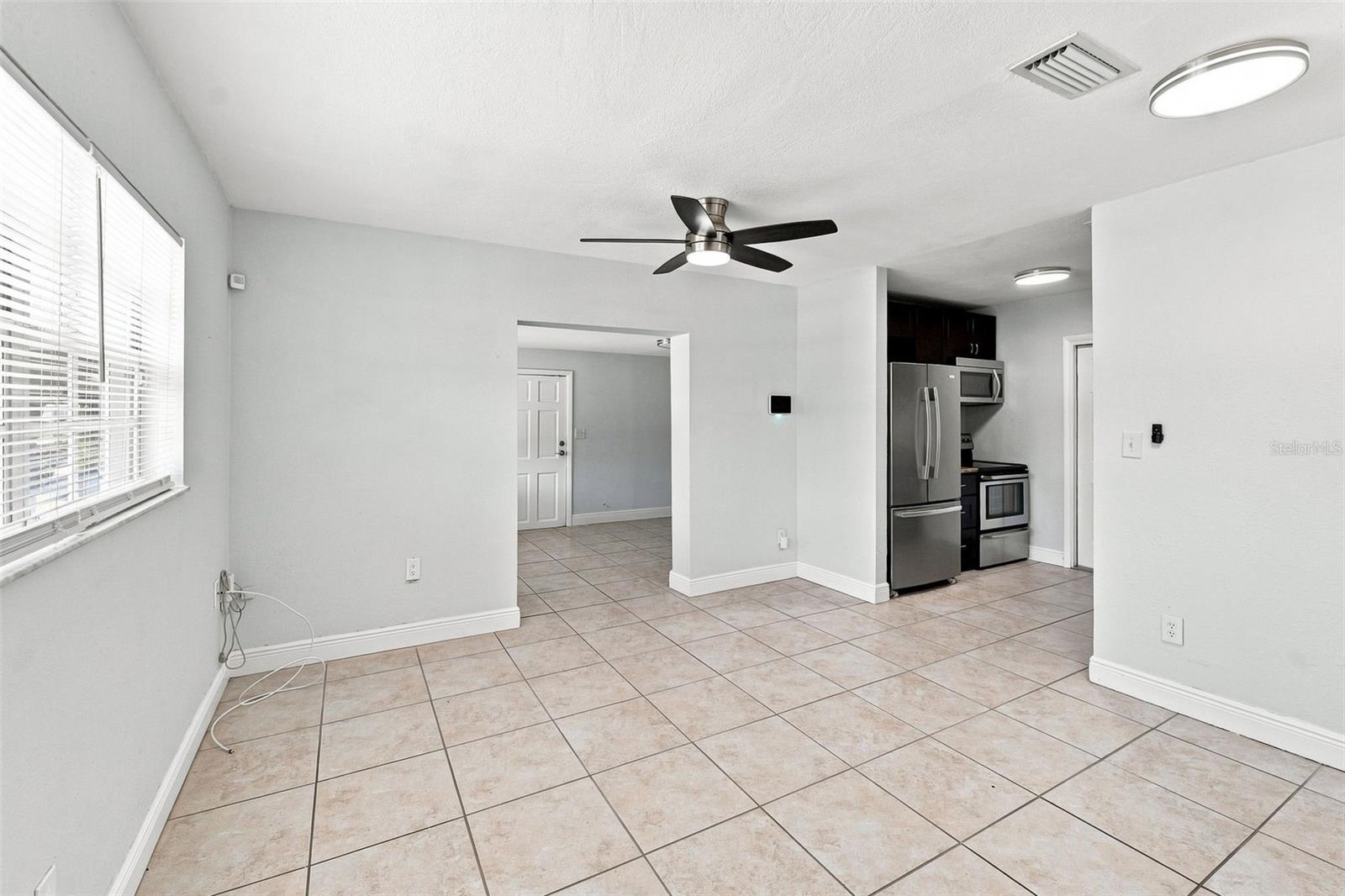 8326 ENDIVE AVE — photo 7