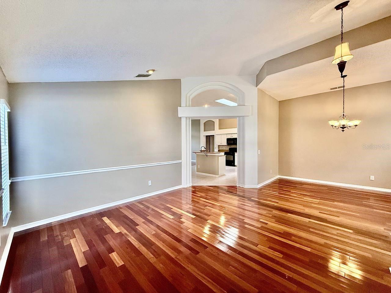 19021 WEATHERSTONE DR — photo 12