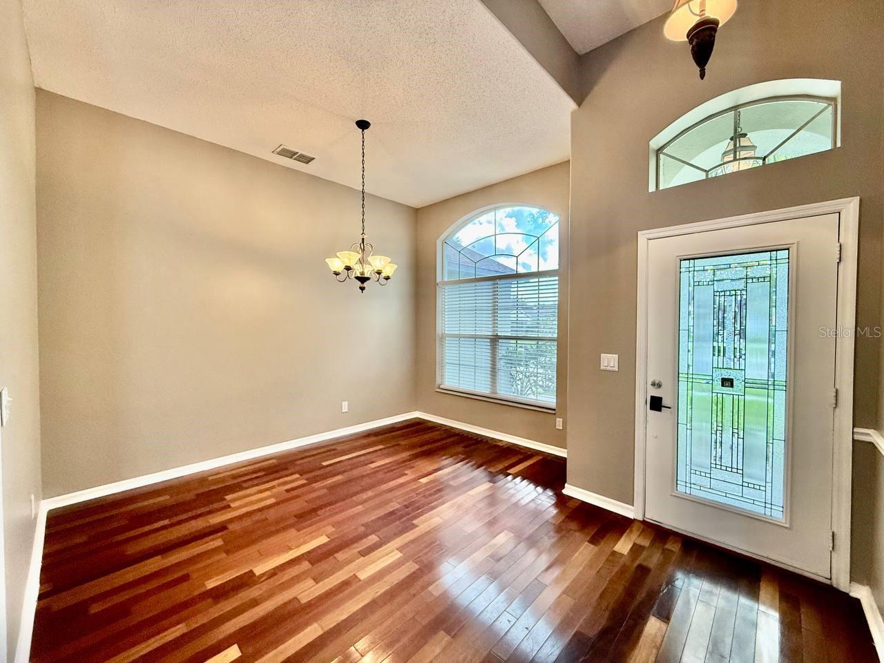 19021 WEATHERSTONE DR — photo 4