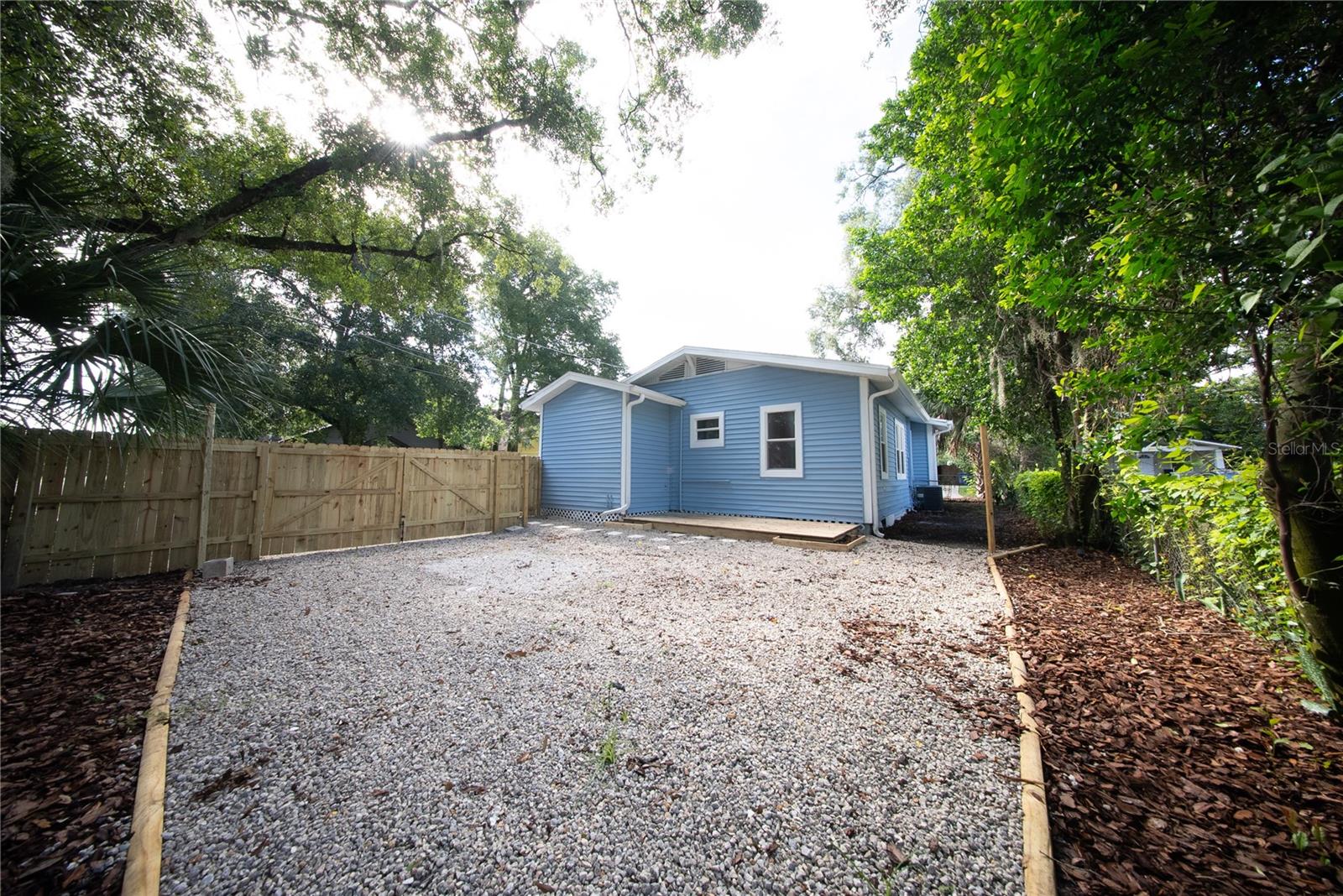 922 E IDA ST — photo 5