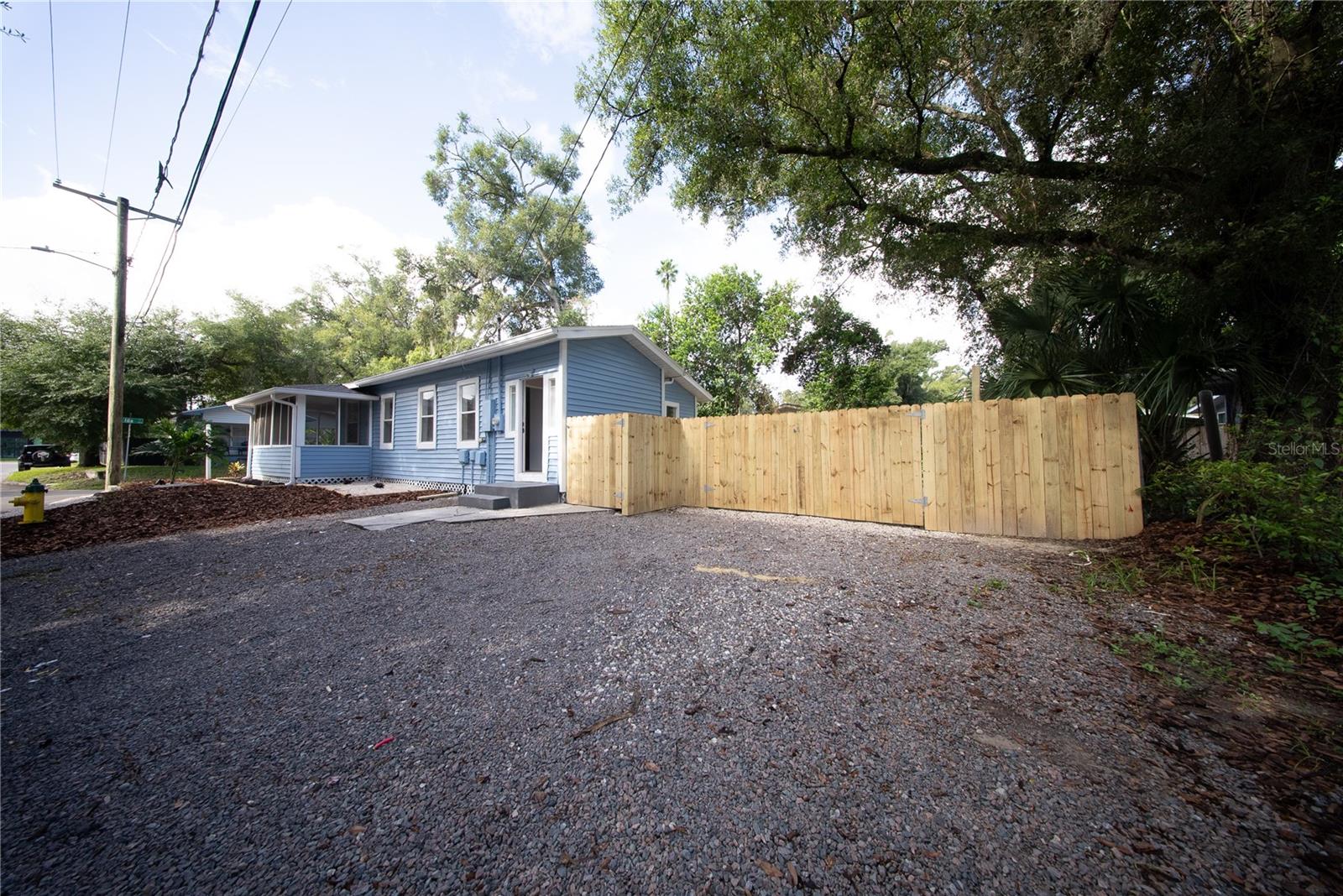 922 E IDA ST — photo 8