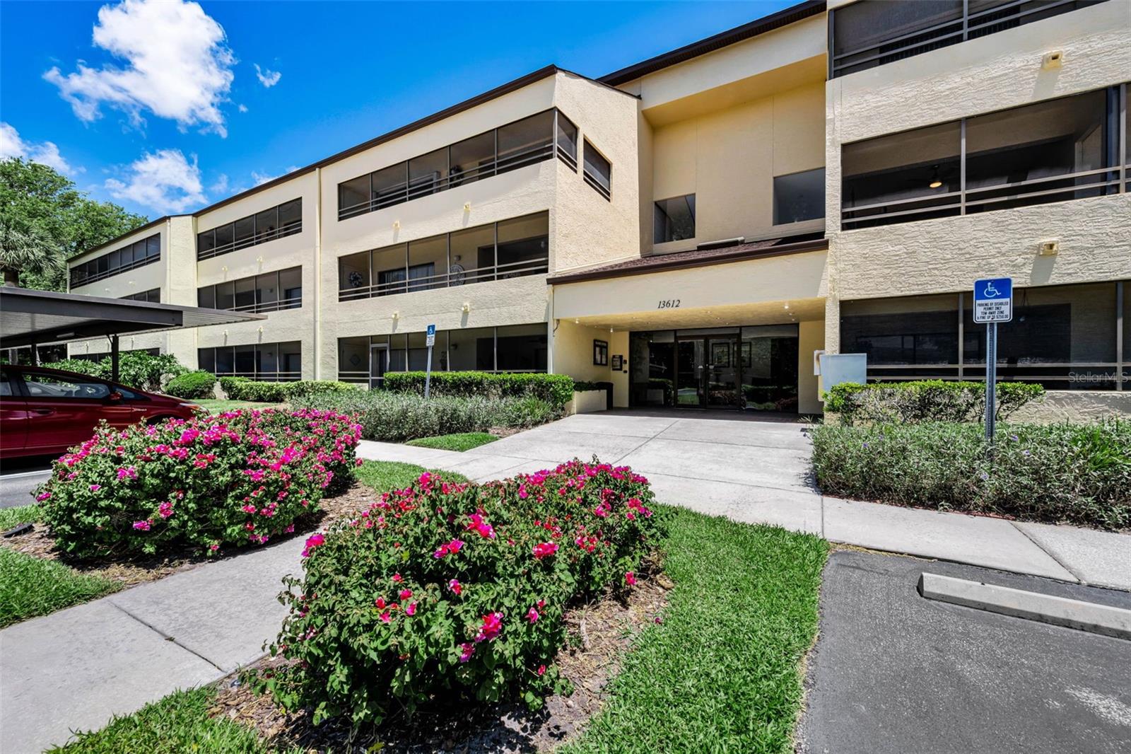 13612 S VILLAGE DR #5307