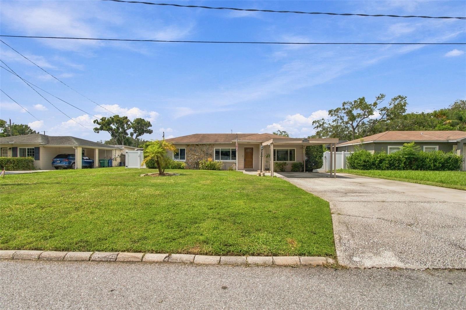 11006 N OAKLEAF AVE — photo 2