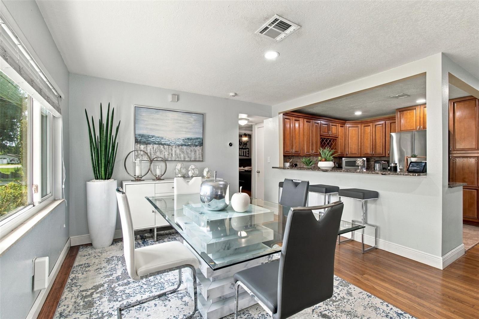 11006 N OAKLEAF AVE — photo 5