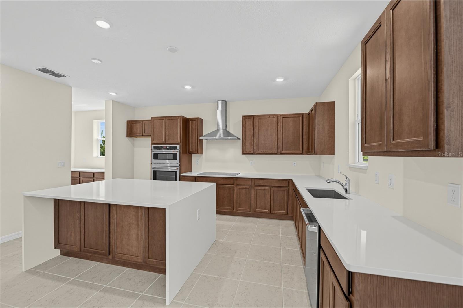 30161 EMERALD FOREST DR — photo 12