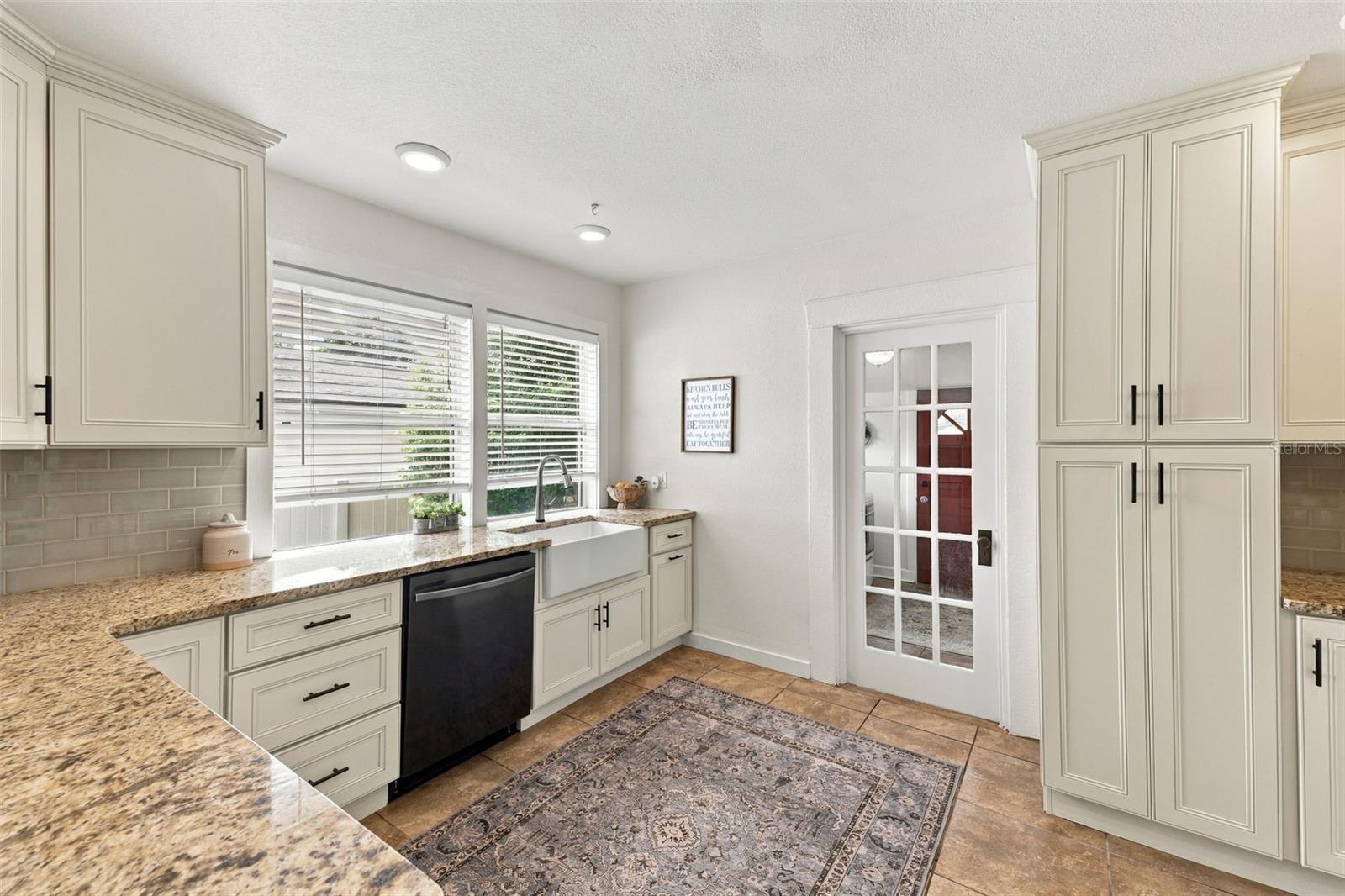 714 W PENINSULAR ST — photo 10