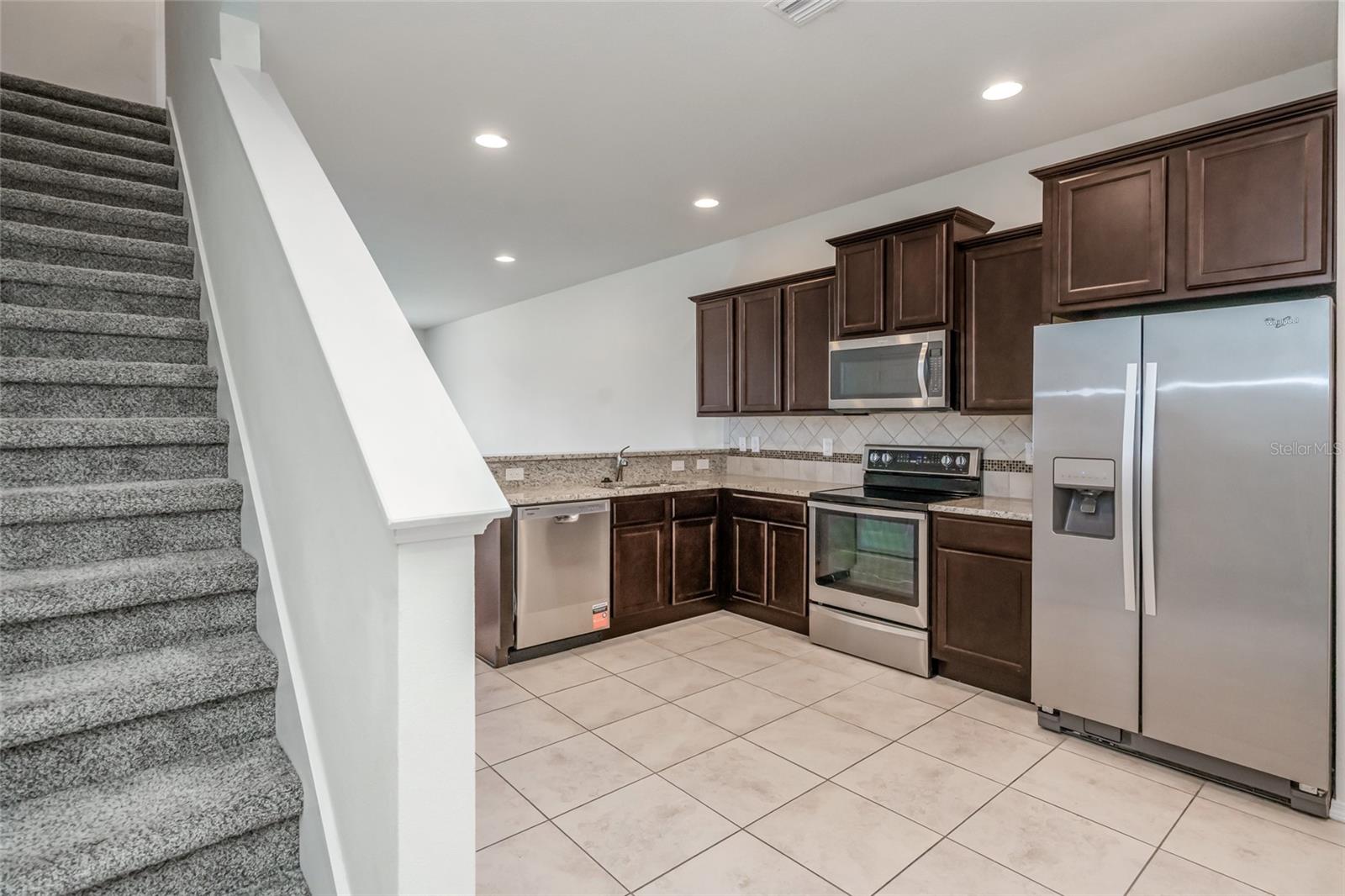 4714 WHITE SANDERLING CT — photo 3