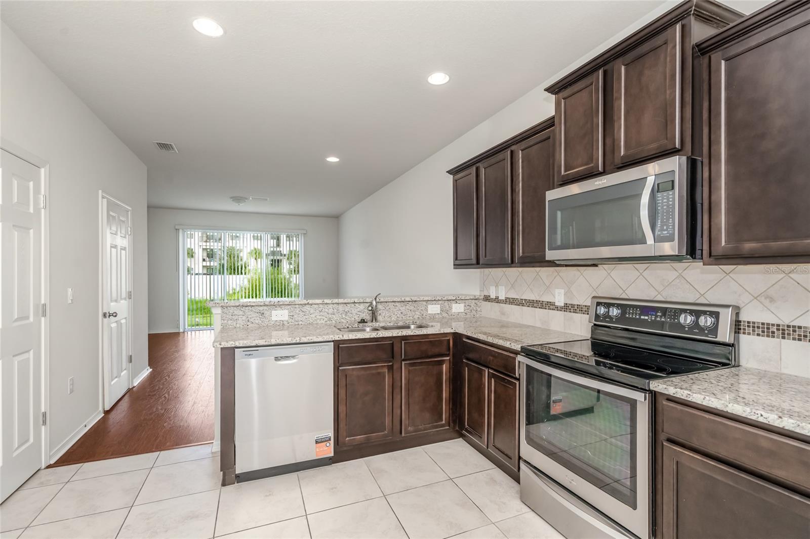 4714 WHITE SANDERLING CT — photo 6