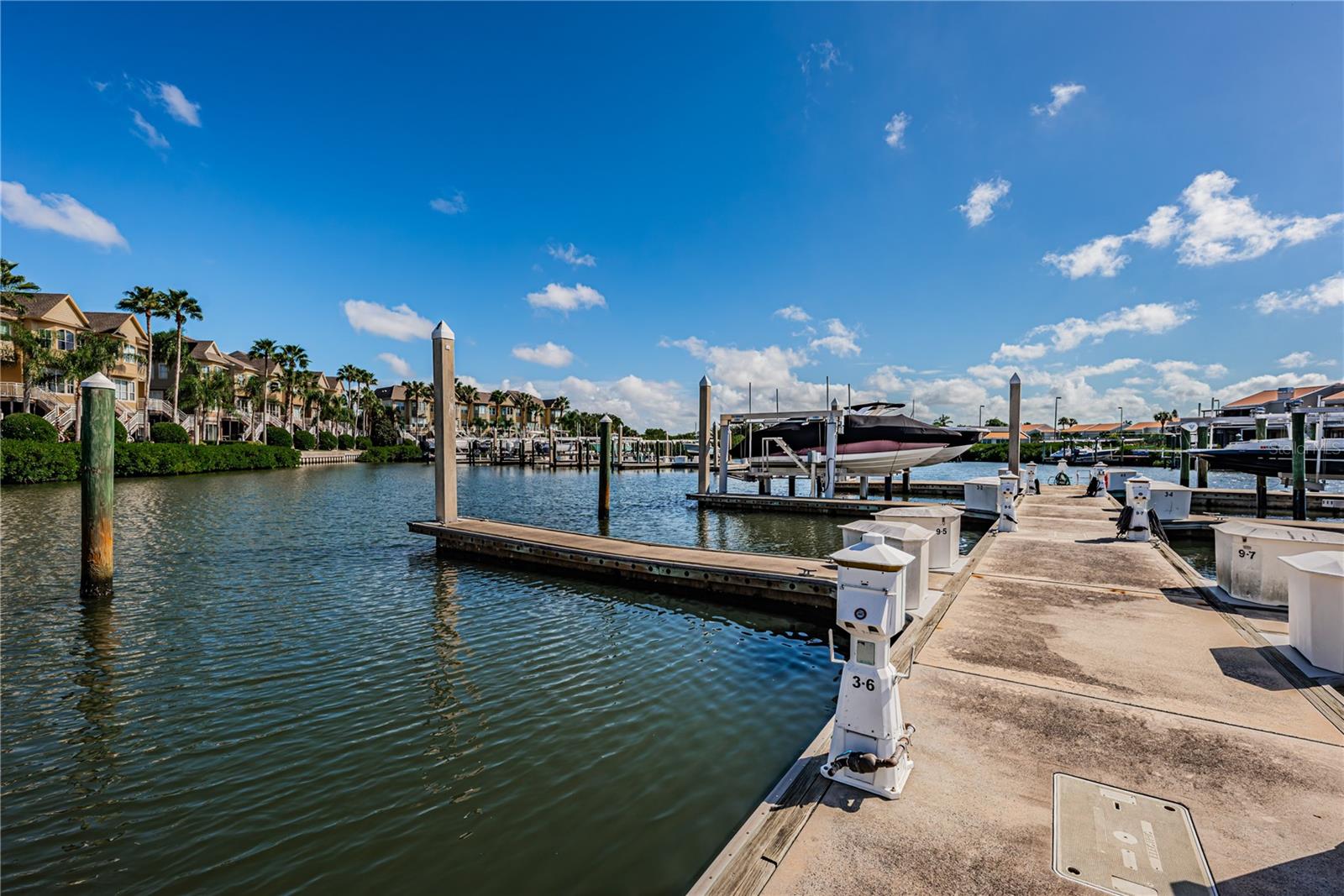4324 SPINNAKER COVE LN — photo 3
