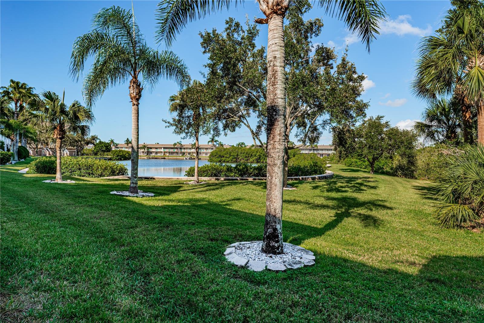 4324 SPINNAKER COVE LN — photo 6