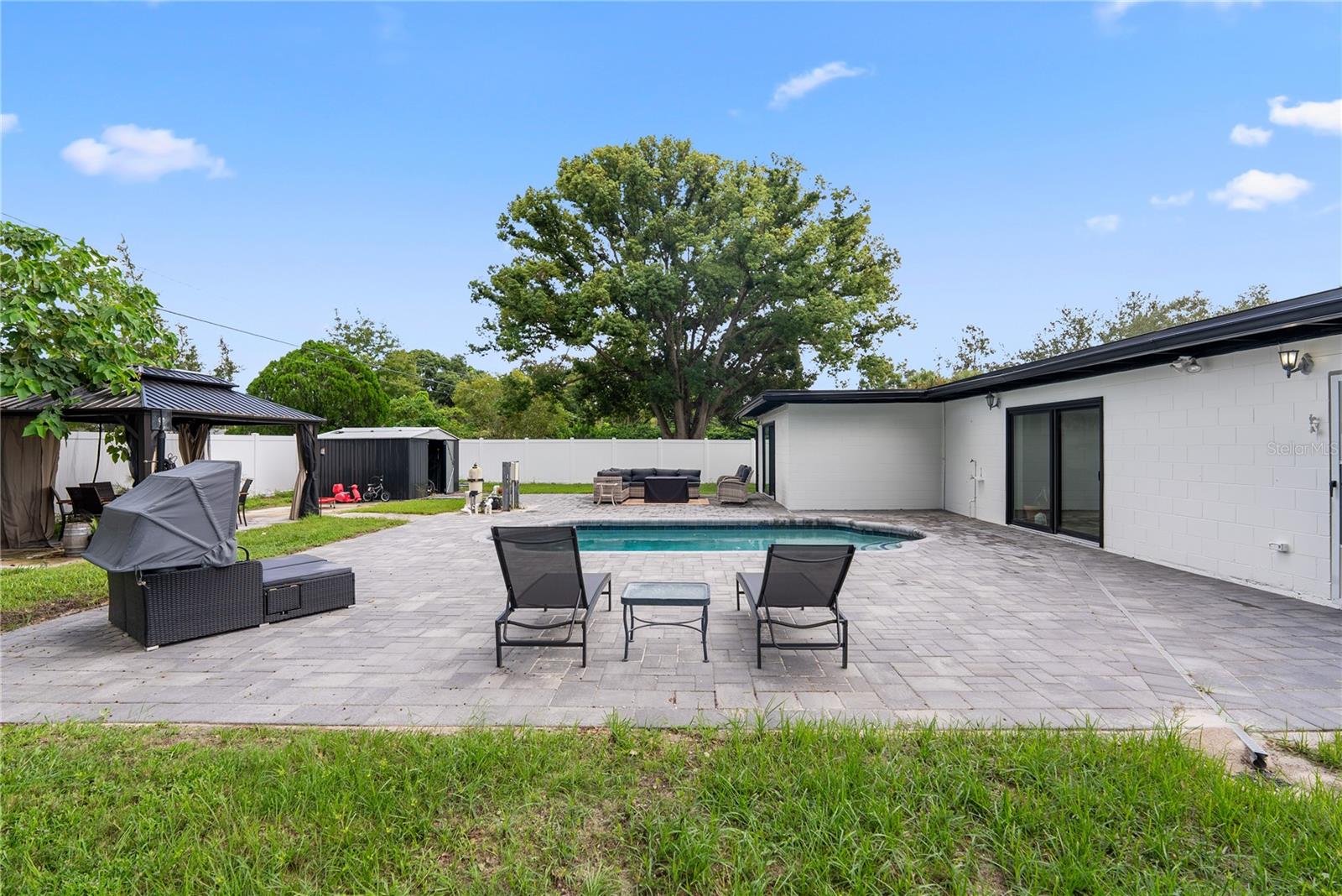1307 BALTIMORE DR — photo 2