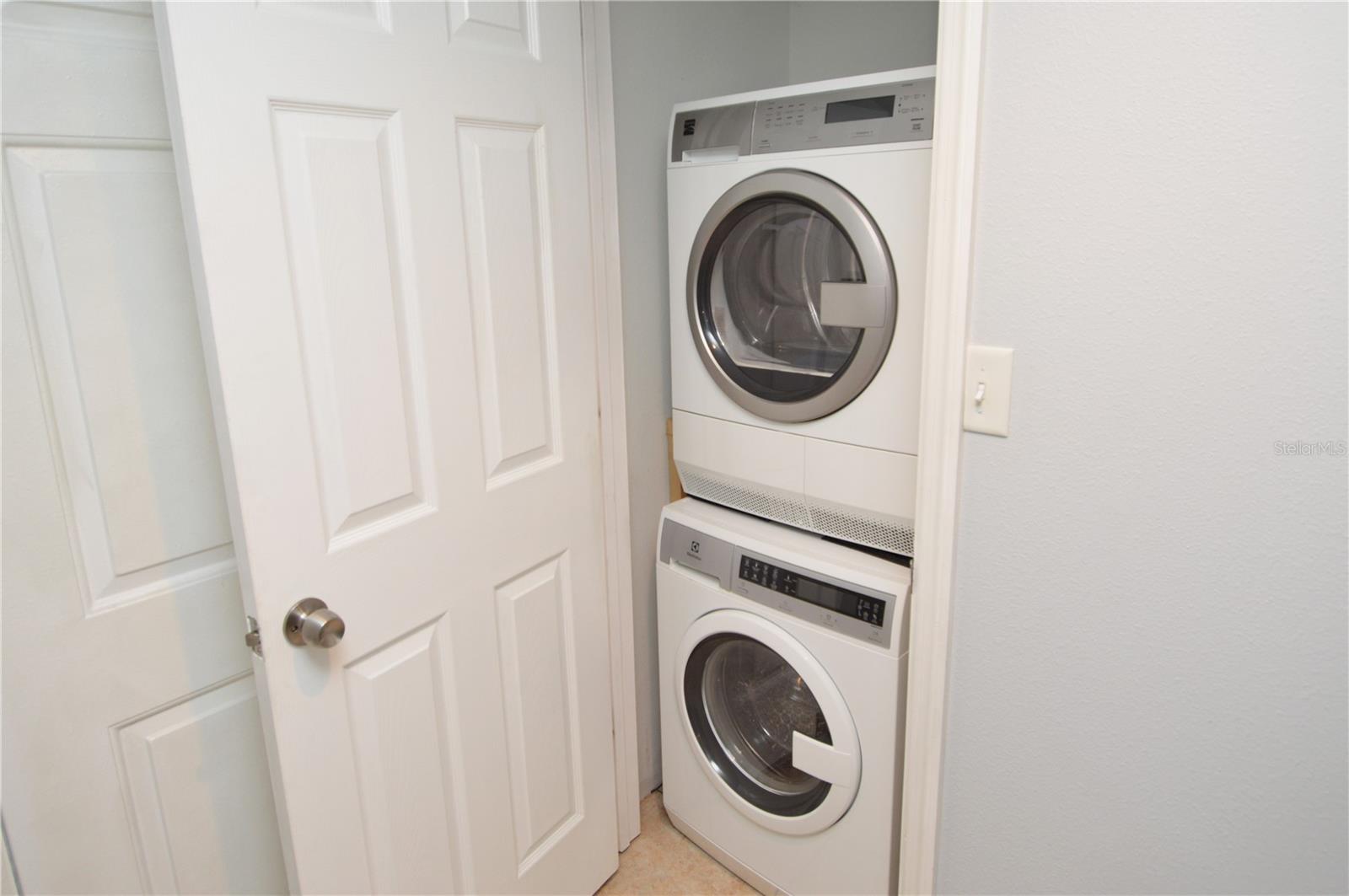 8617 FANCY FINCH DR #101 — photo 3