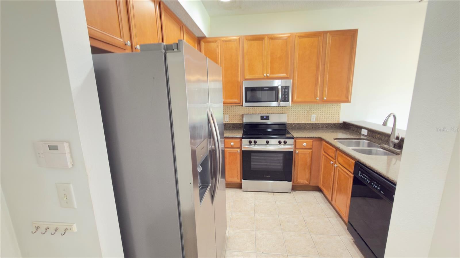 20404 HARVEST OAK CT — photo 5
