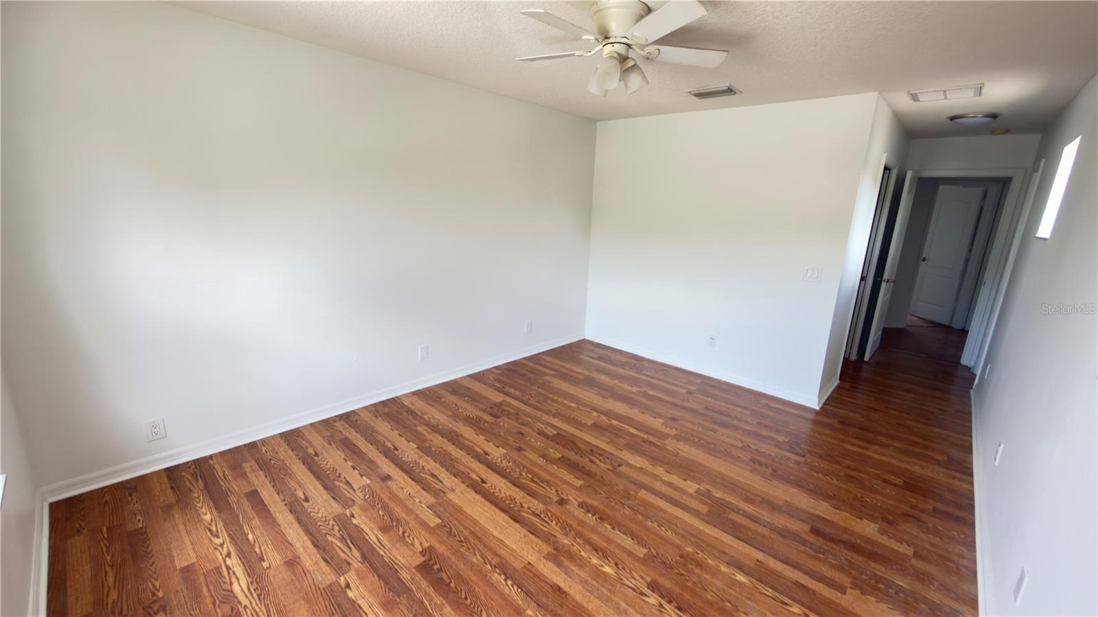 20404 HARVEST OAK CT — photo 9