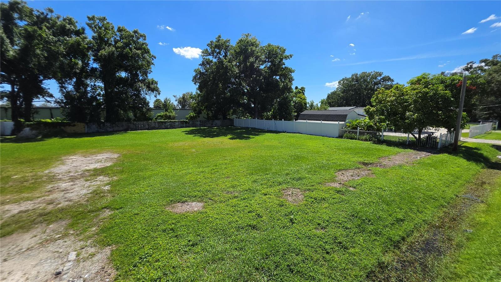 4040 W COMANCHE AVE — photo 11