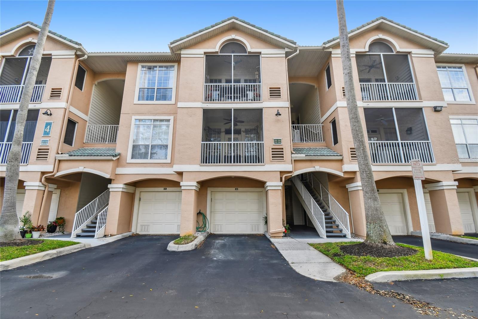 4304 BAY CLUB CIR #0