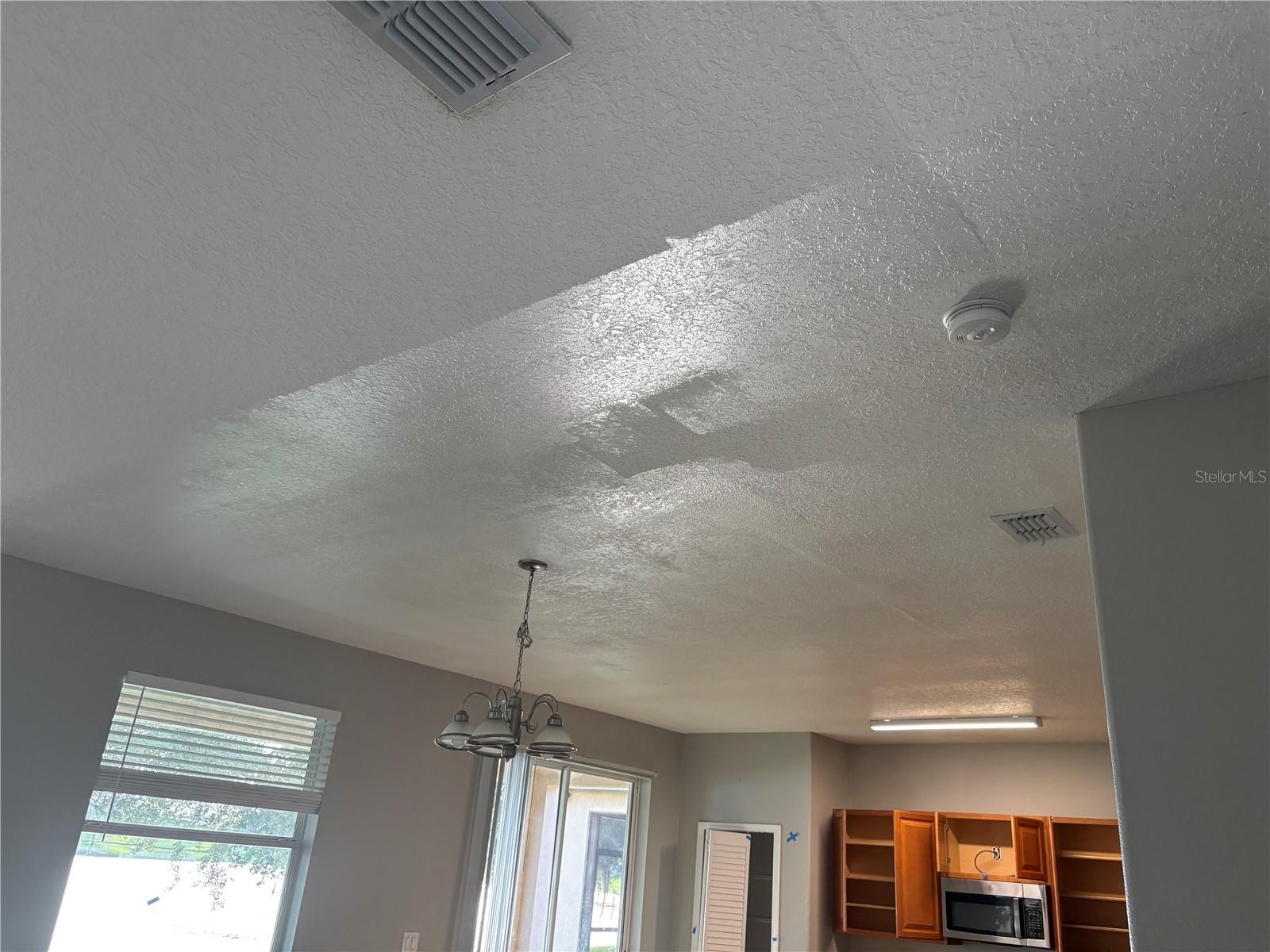 2688 YOUNGFORD ST — photo 3