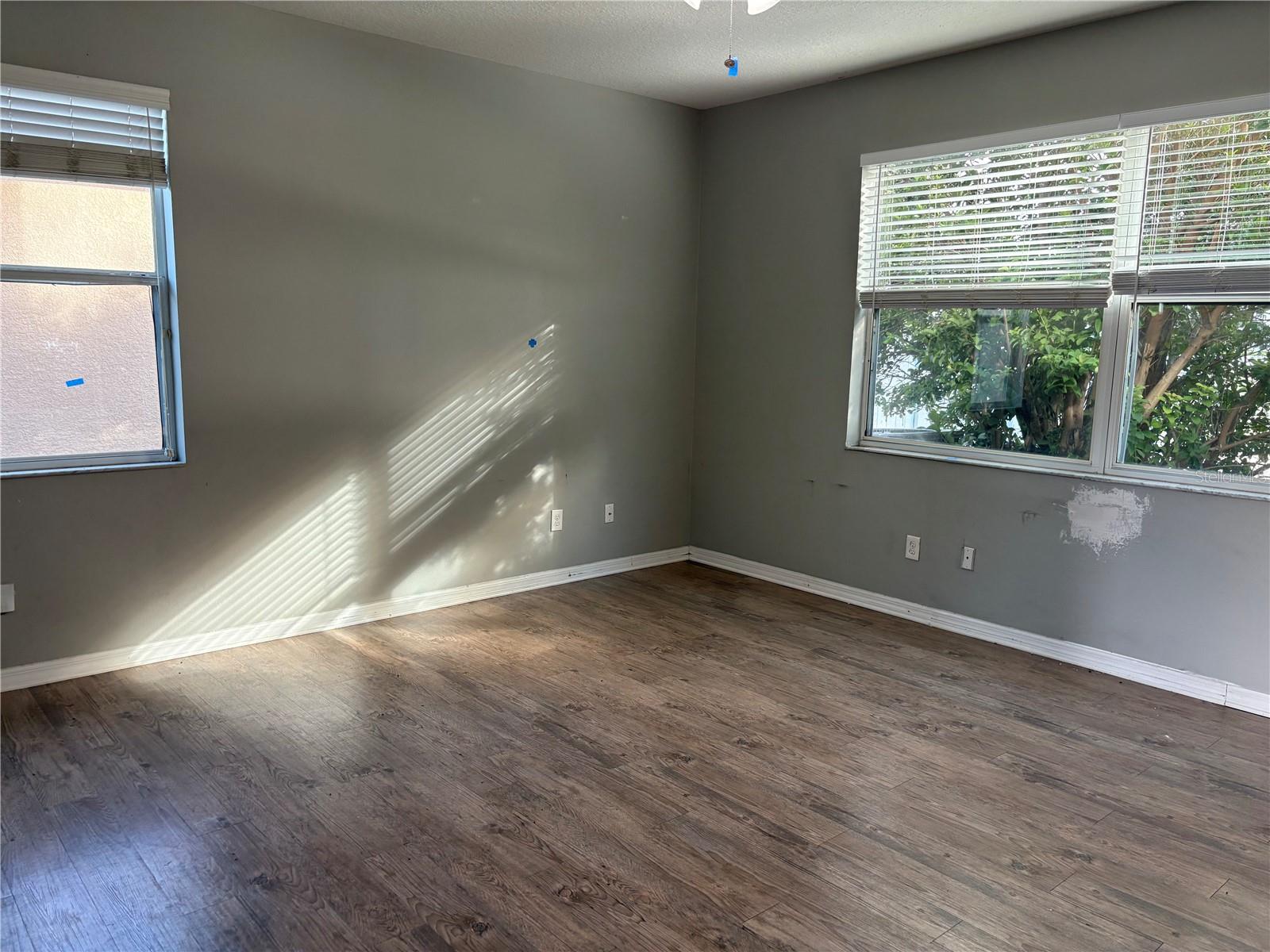 2688 YOUNGFORD ST — photo 5