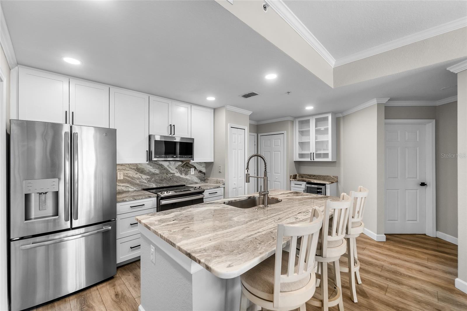 700 S HARBOUR ISLAND BLVD #323 — photo 6