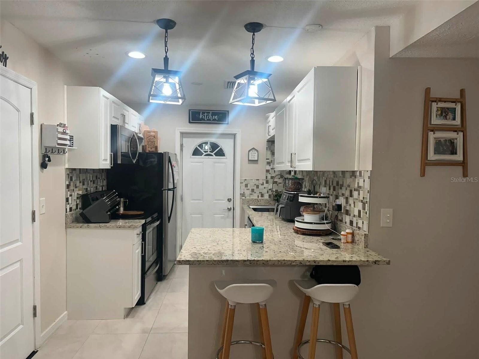 7502 MELALEUCA LN — photo 5