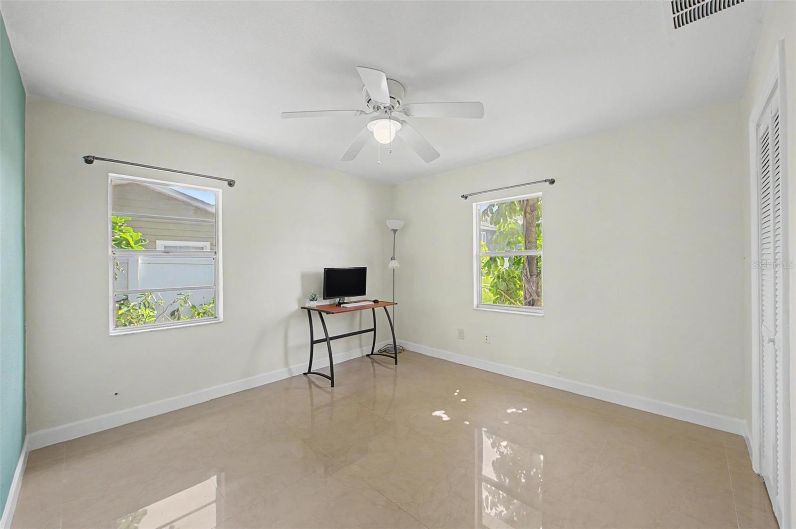 6704 S GABRIELLE ST — photo 12