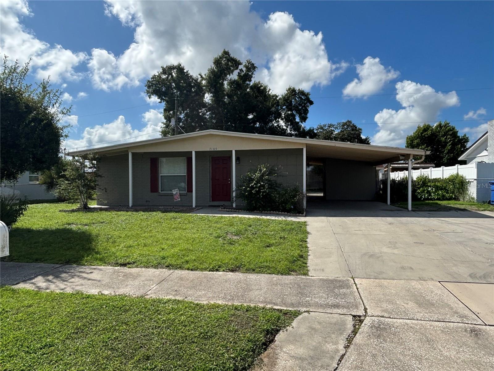 7109 LIMESTONE LN