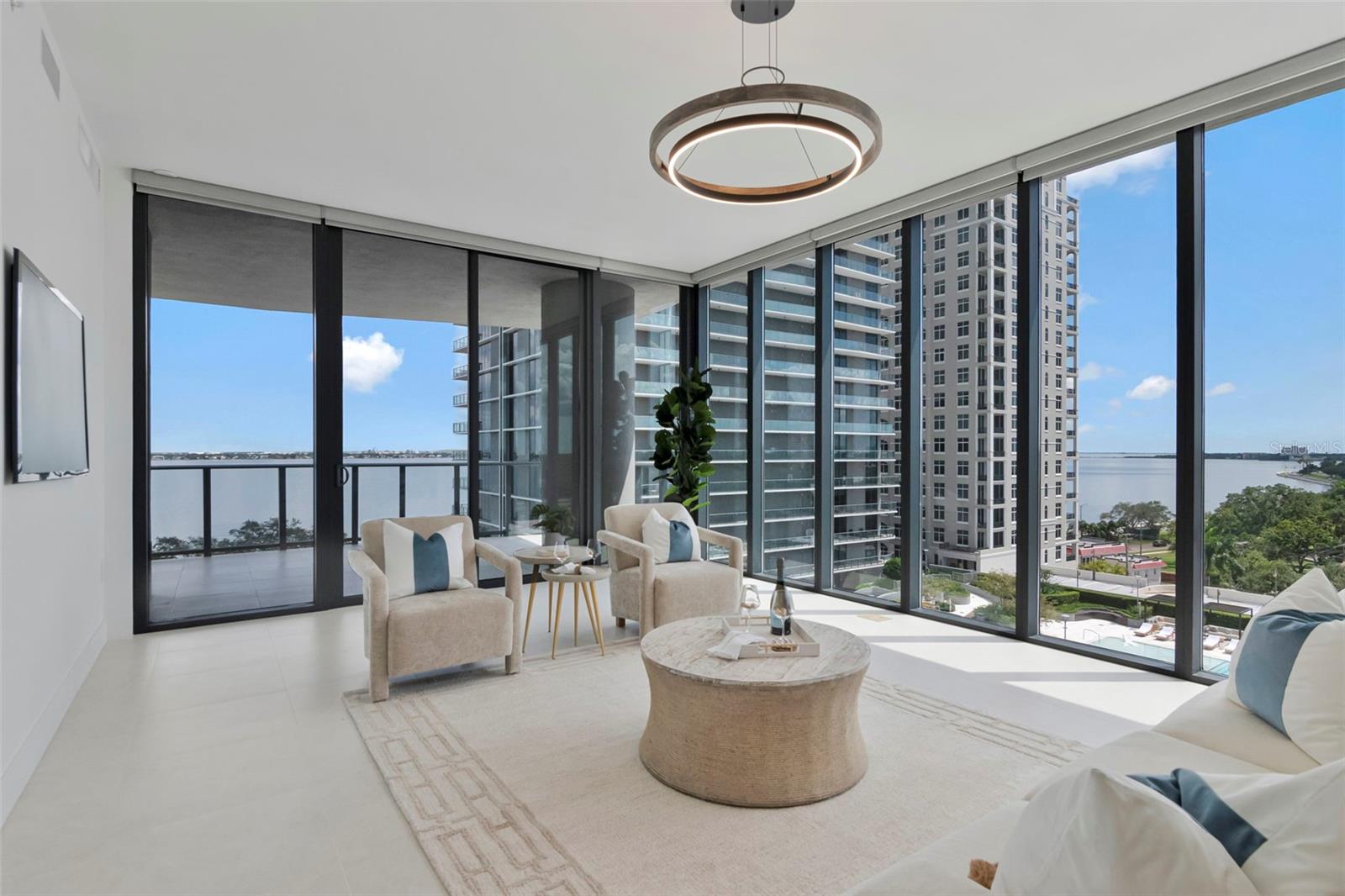 3015 S YSABELLA AVE #804 — photo 2