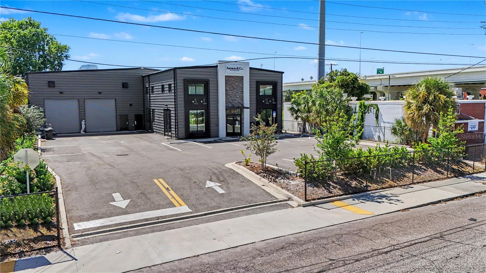 3107 E 7TH AVE — photo 3