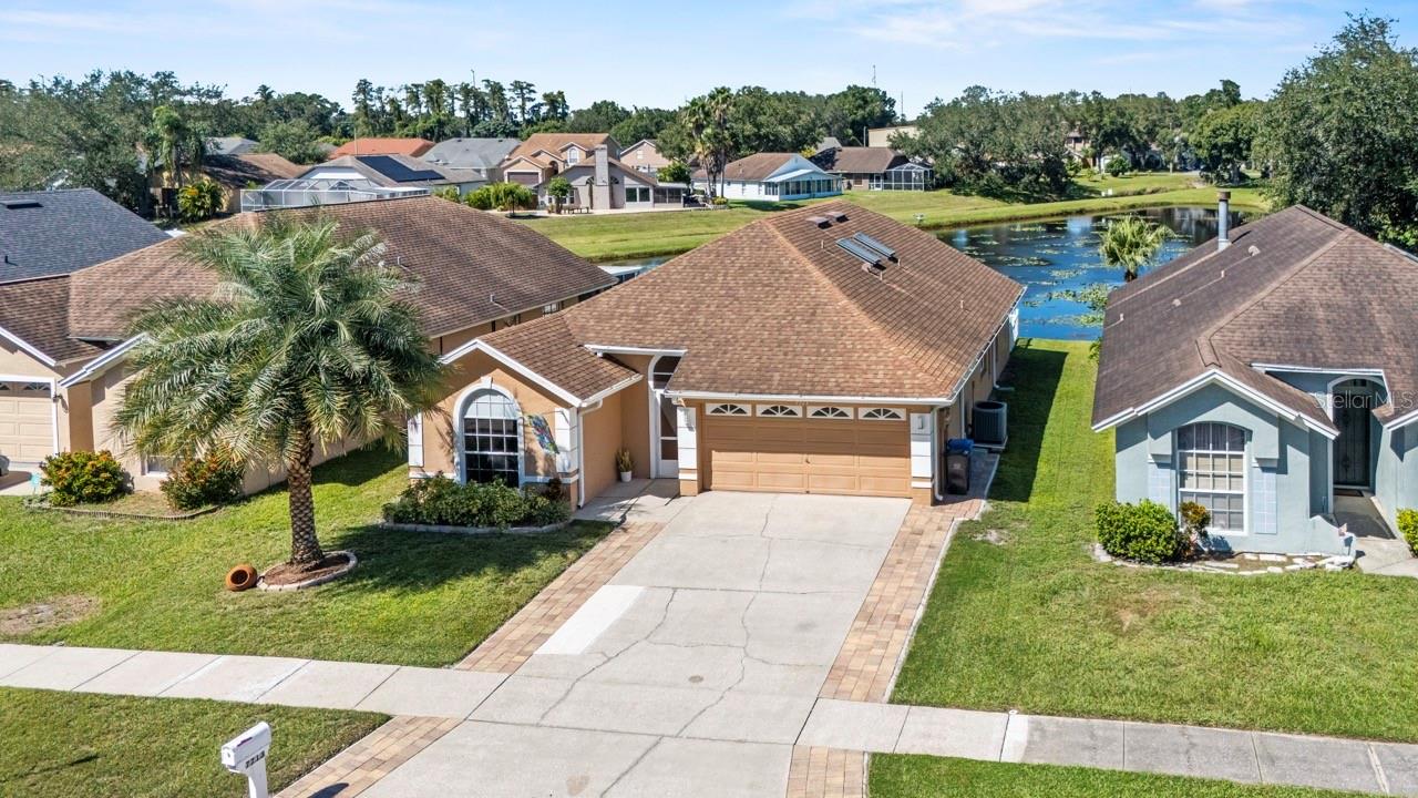 7713 MARBELLA CREEK AVE — photo 2