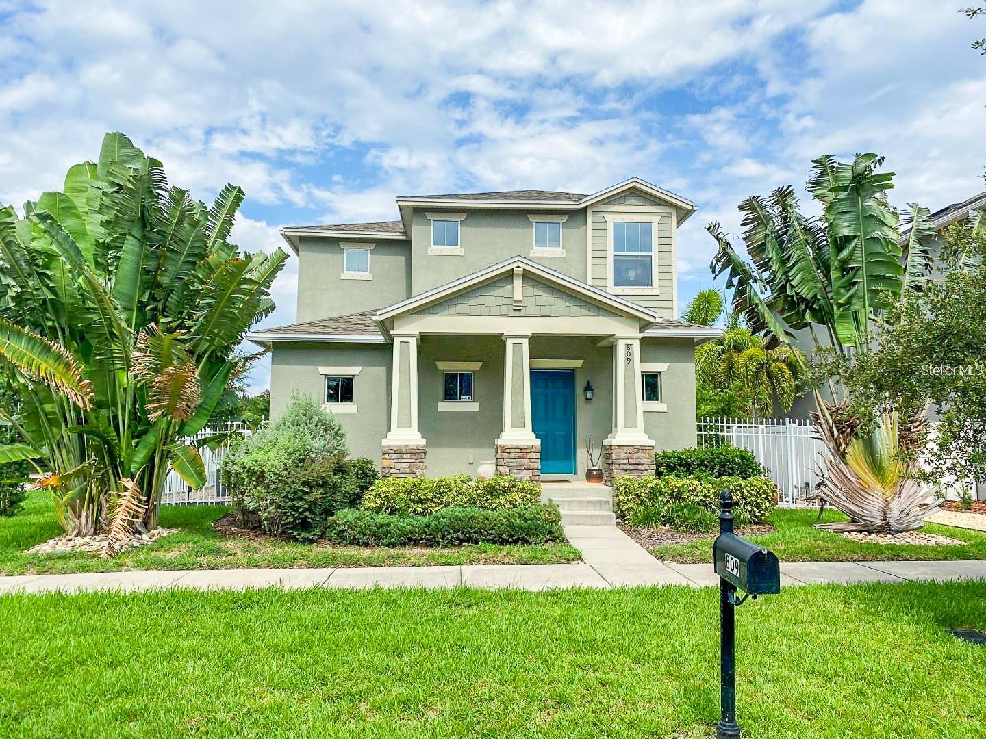 809 N OREGON AVE