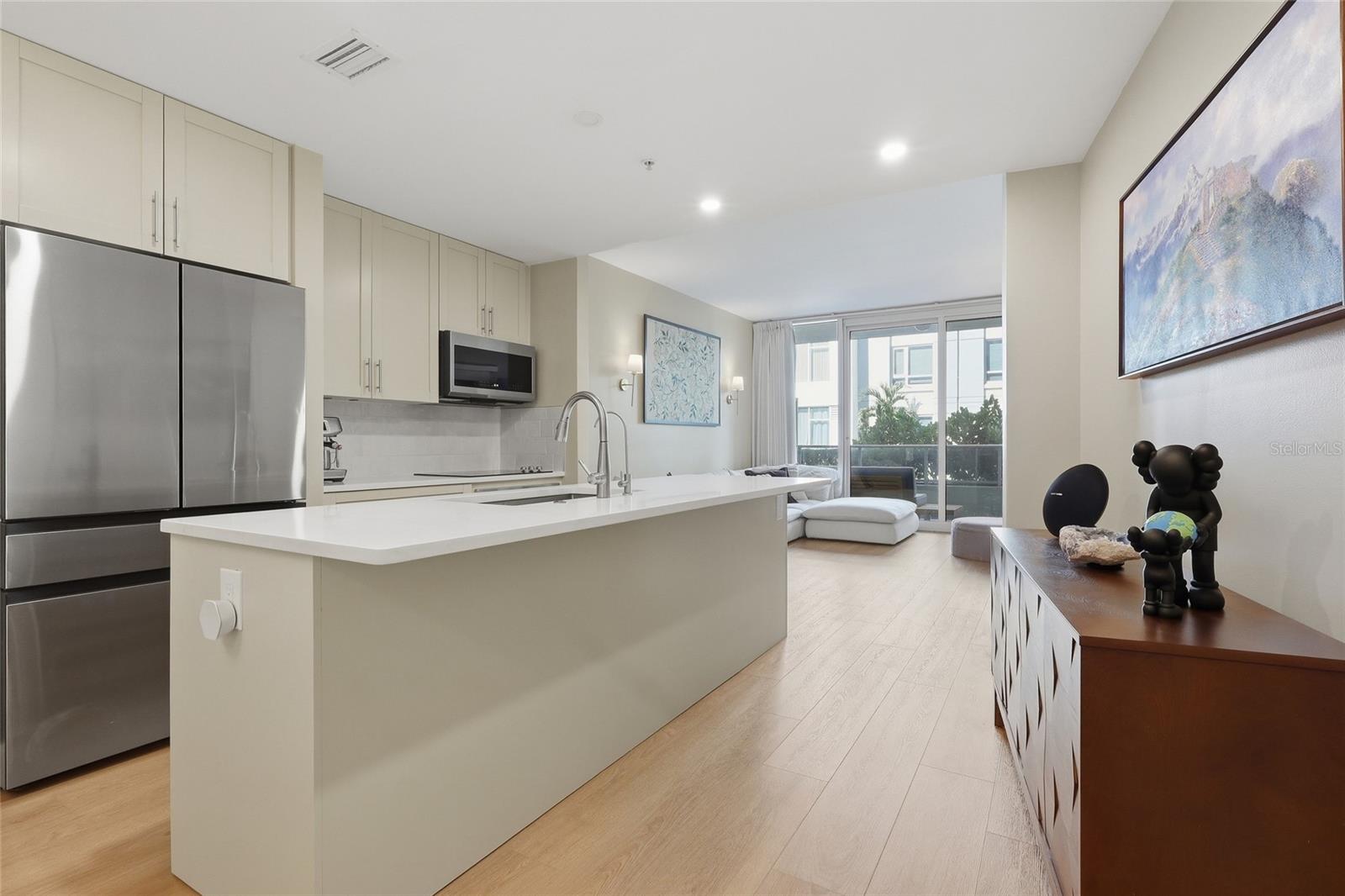 912 CHANNELSIDE DR #2315 — photo 3
