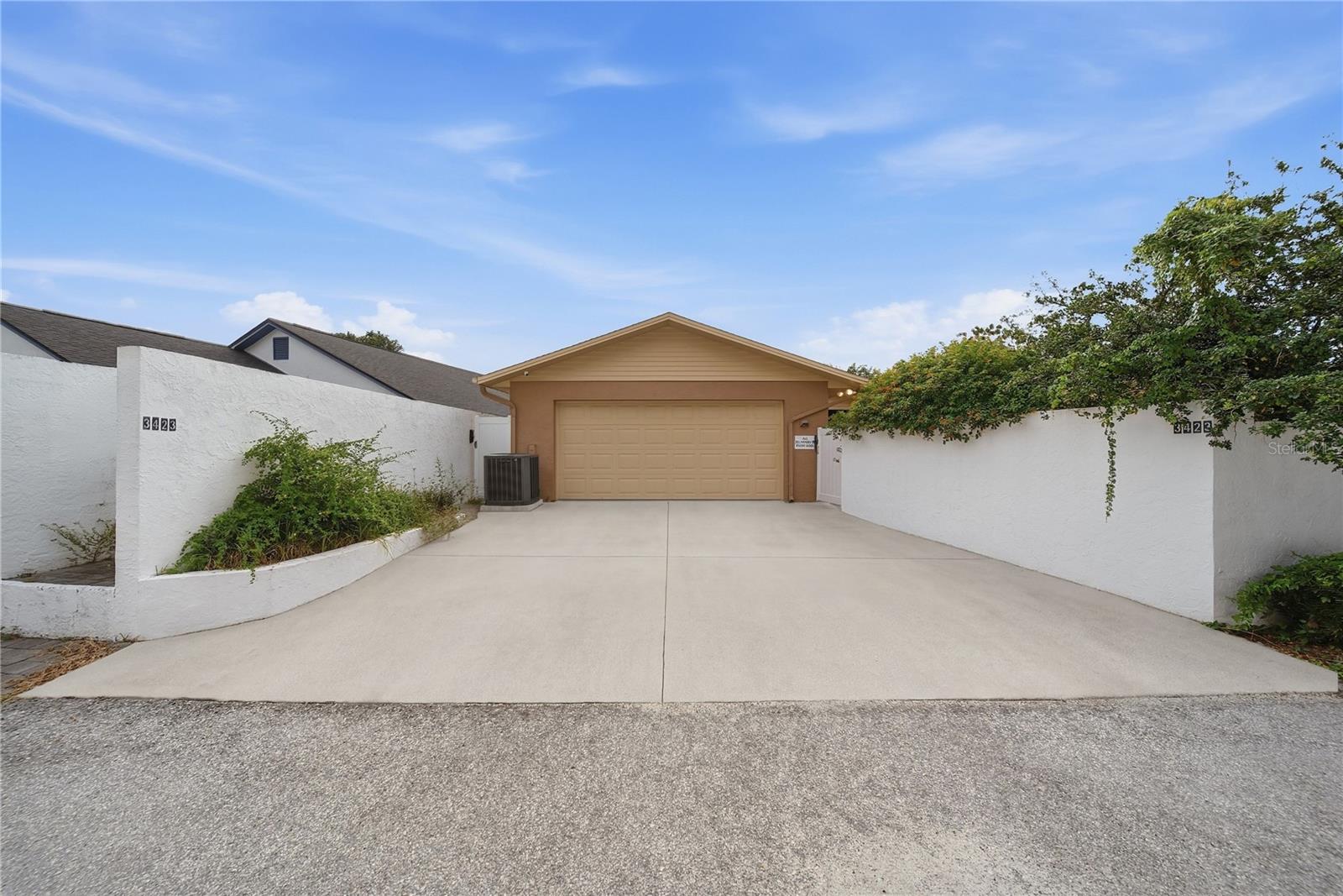 3423 PICO DR — photo 2