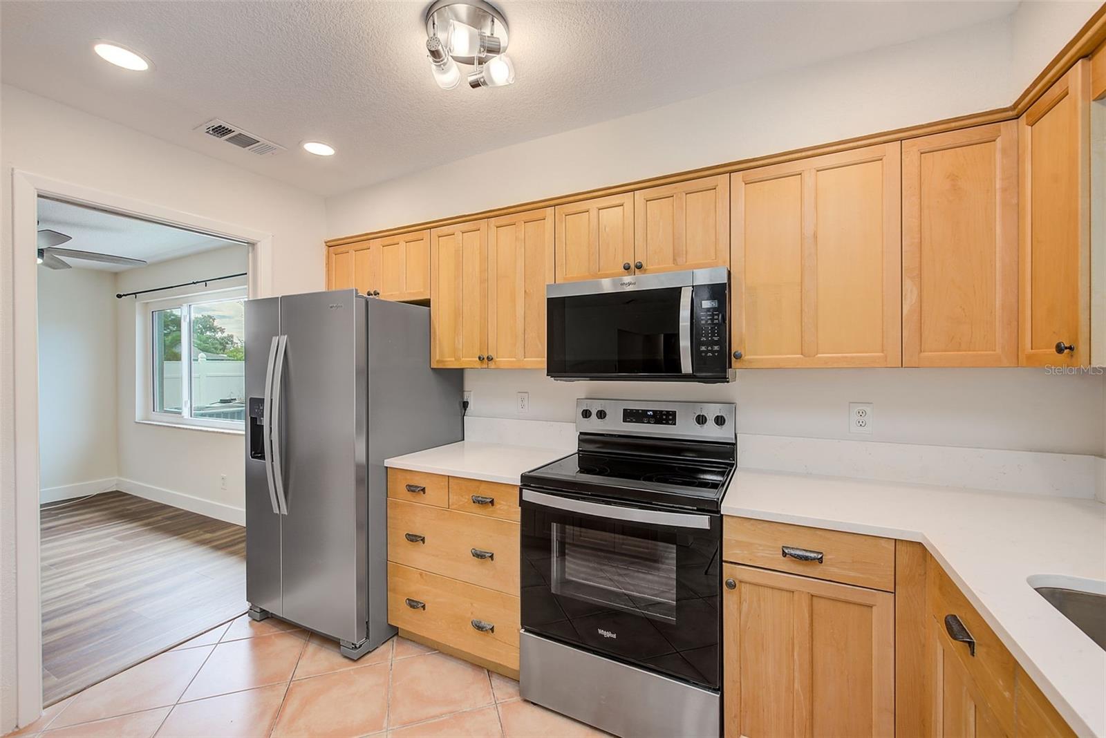 13331 HACIENDA DR — photo 3
