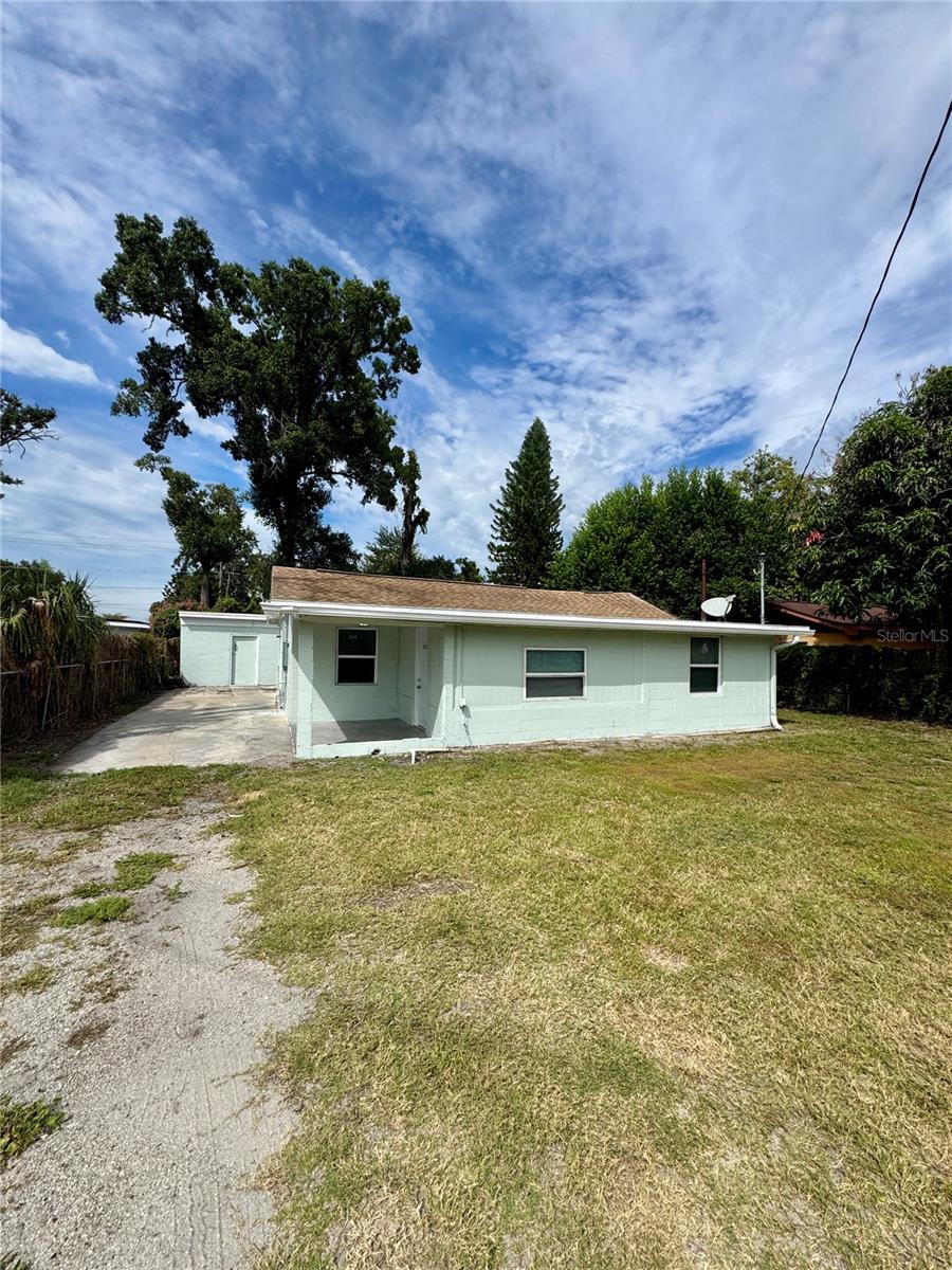 2313 W RIO VISTA AVE