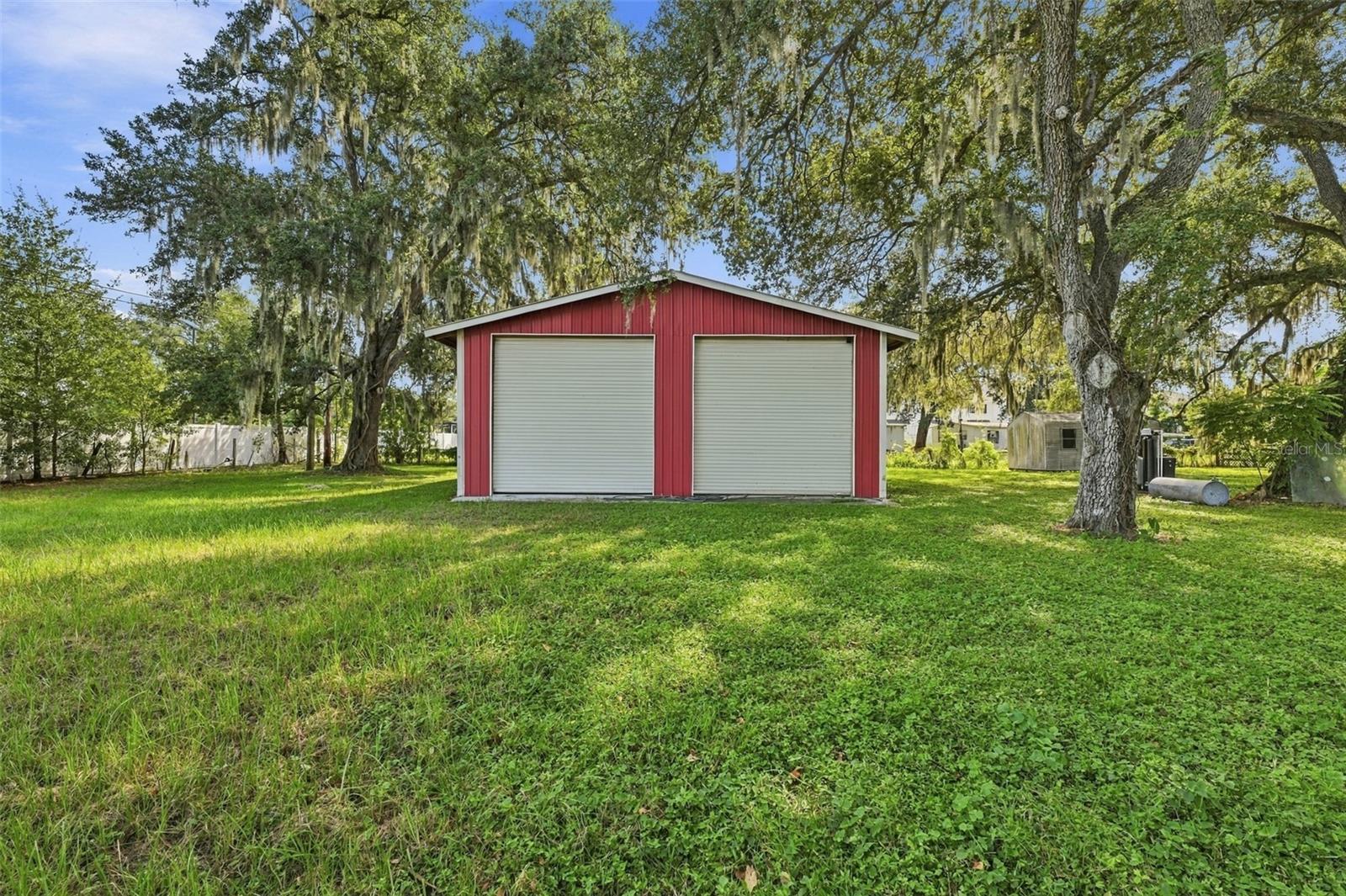 5906 WATSON RD — photo 2