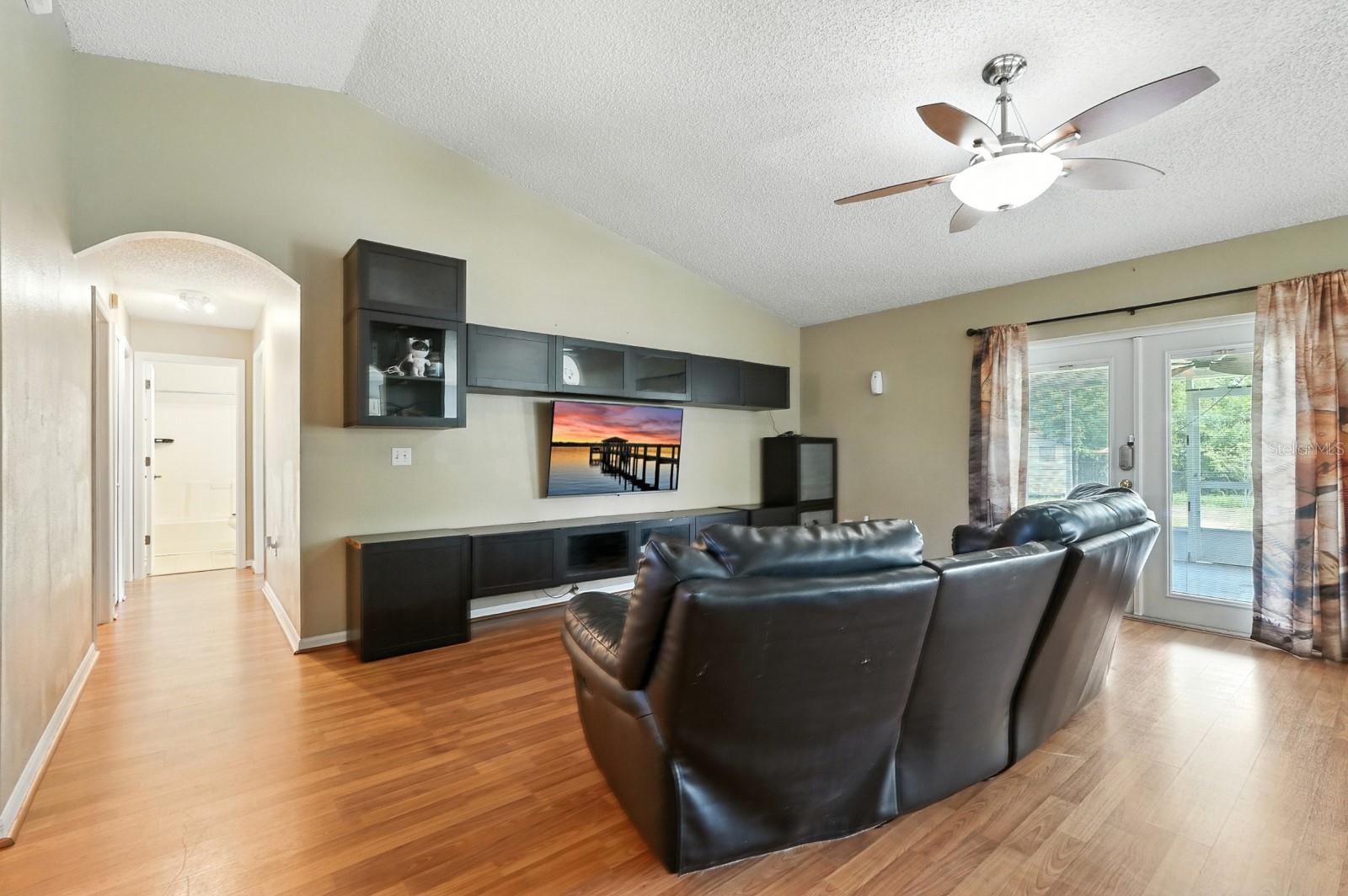3154 LYNNHAVEN ST — photo 11