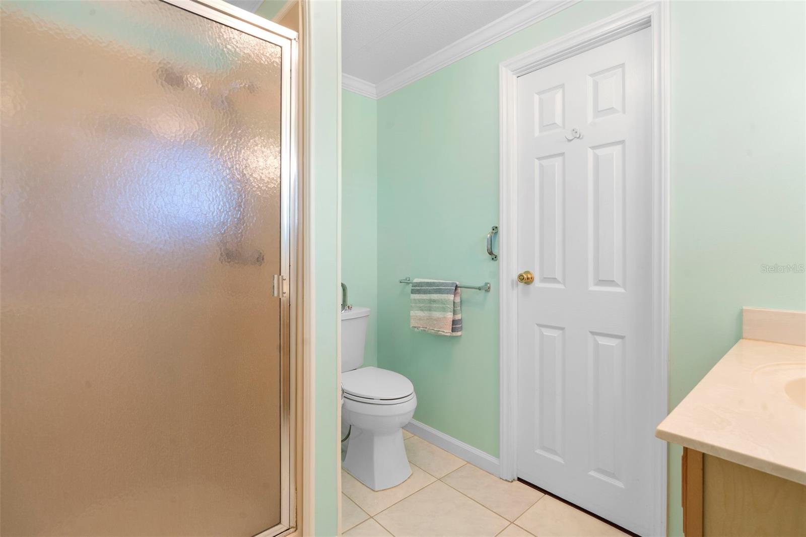 105 FLORENCE BLVD — photo 12