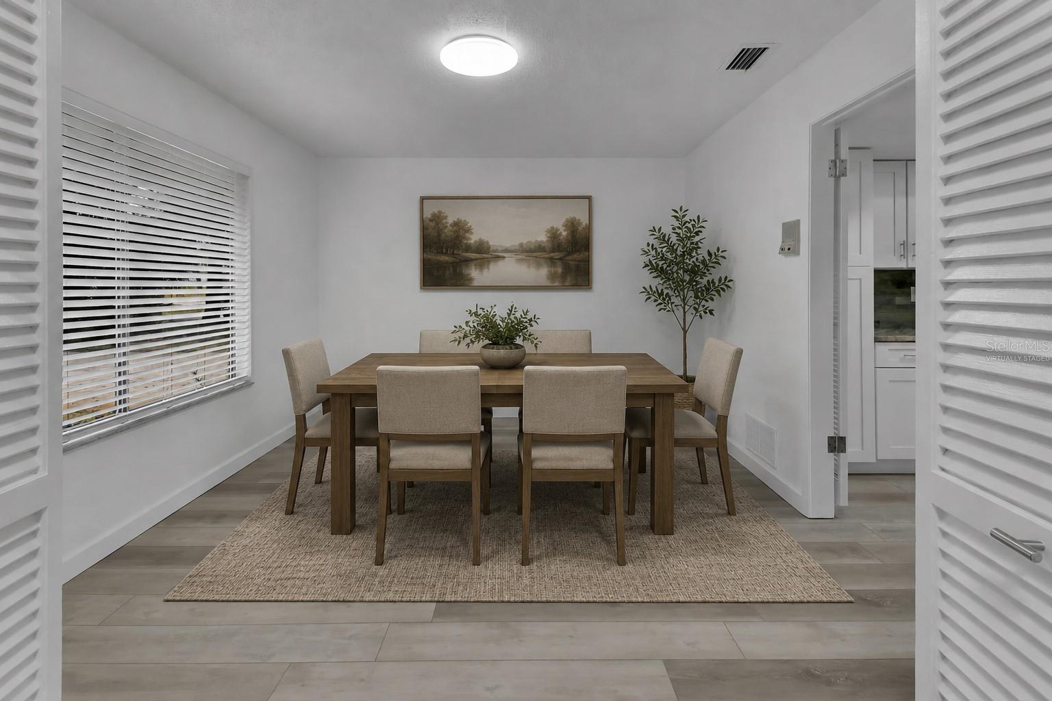 1411 N BEACH ST — photo 9