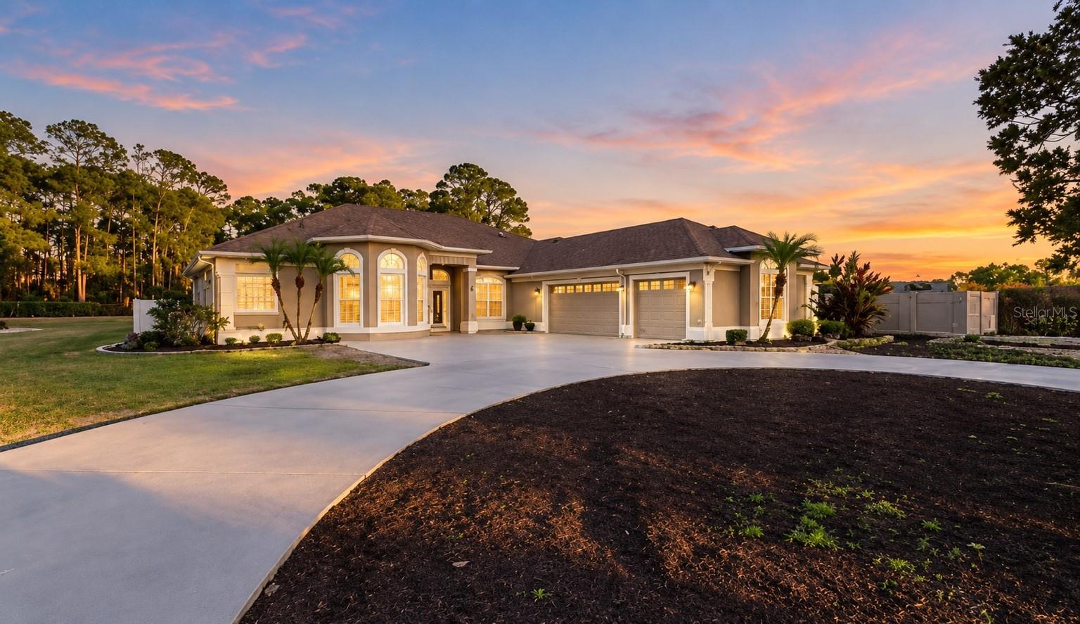 73 SANCTUARY AVE
