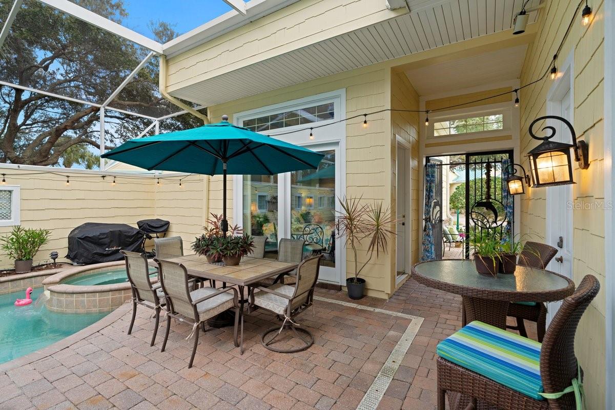 4606 OAK HAMMOCK CT #4606 — photo 4