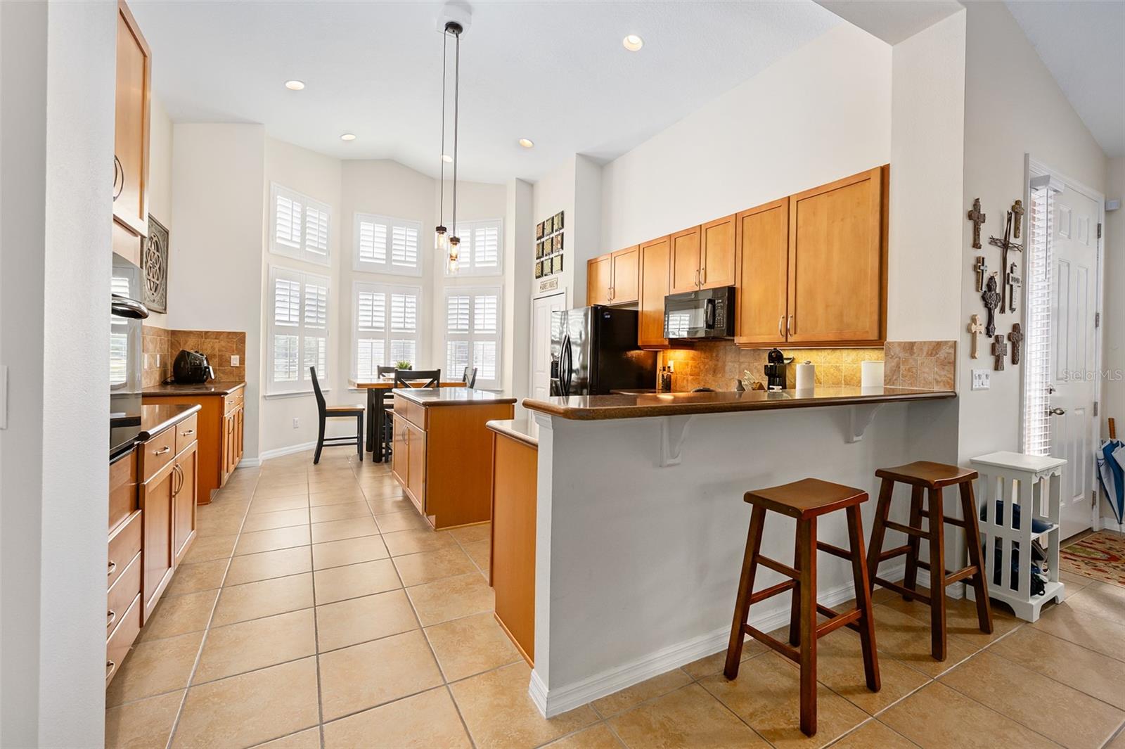 372 CHELSEA PLACE AVE — photo 10