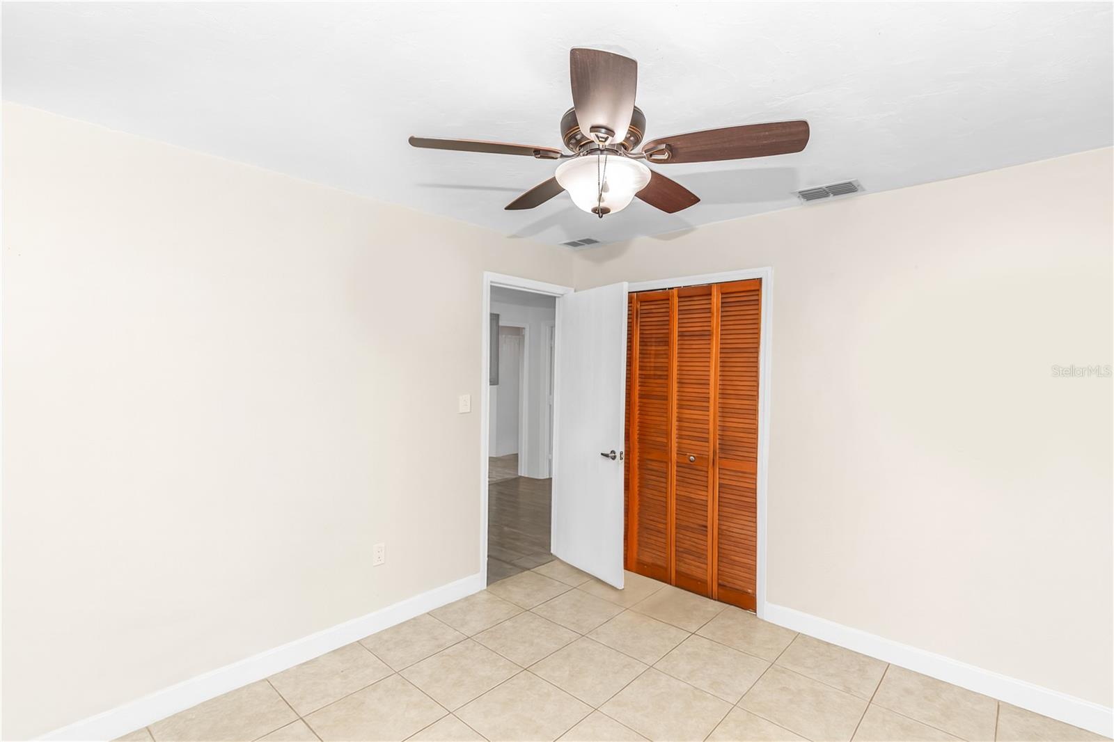 1390 SAN CARLOS AVE — photo 7
