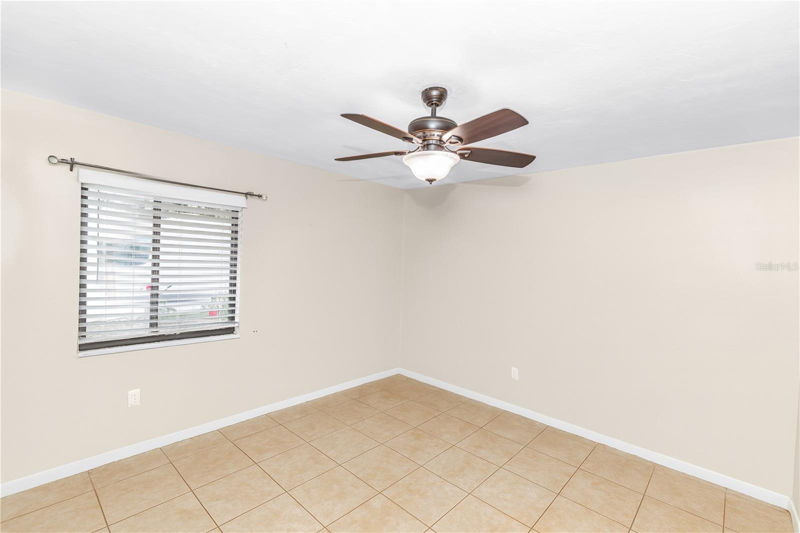 1390 SAN CARLOS AVE — photo 8