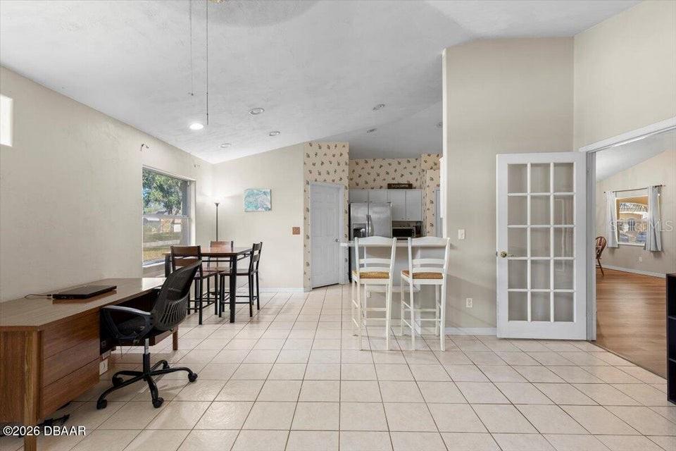 29 SHERRINGTON DR — photo 9