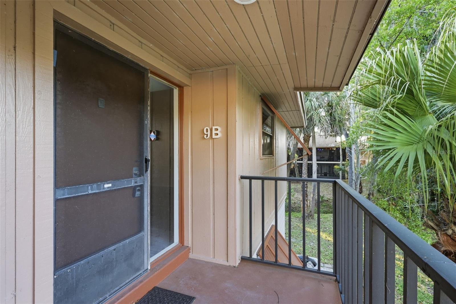 100 SWEETGUM WOODS CT #9B — photo 3
