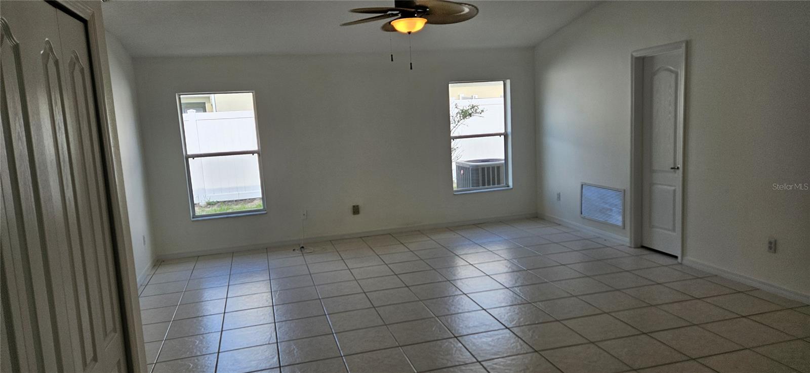 1510 GAYNOR CT — photo 8