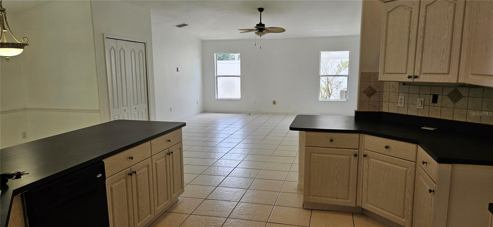 1510 GAYNOR CT — photo 10